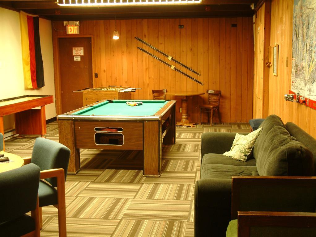 The Hostel Teton Village Exterior photo