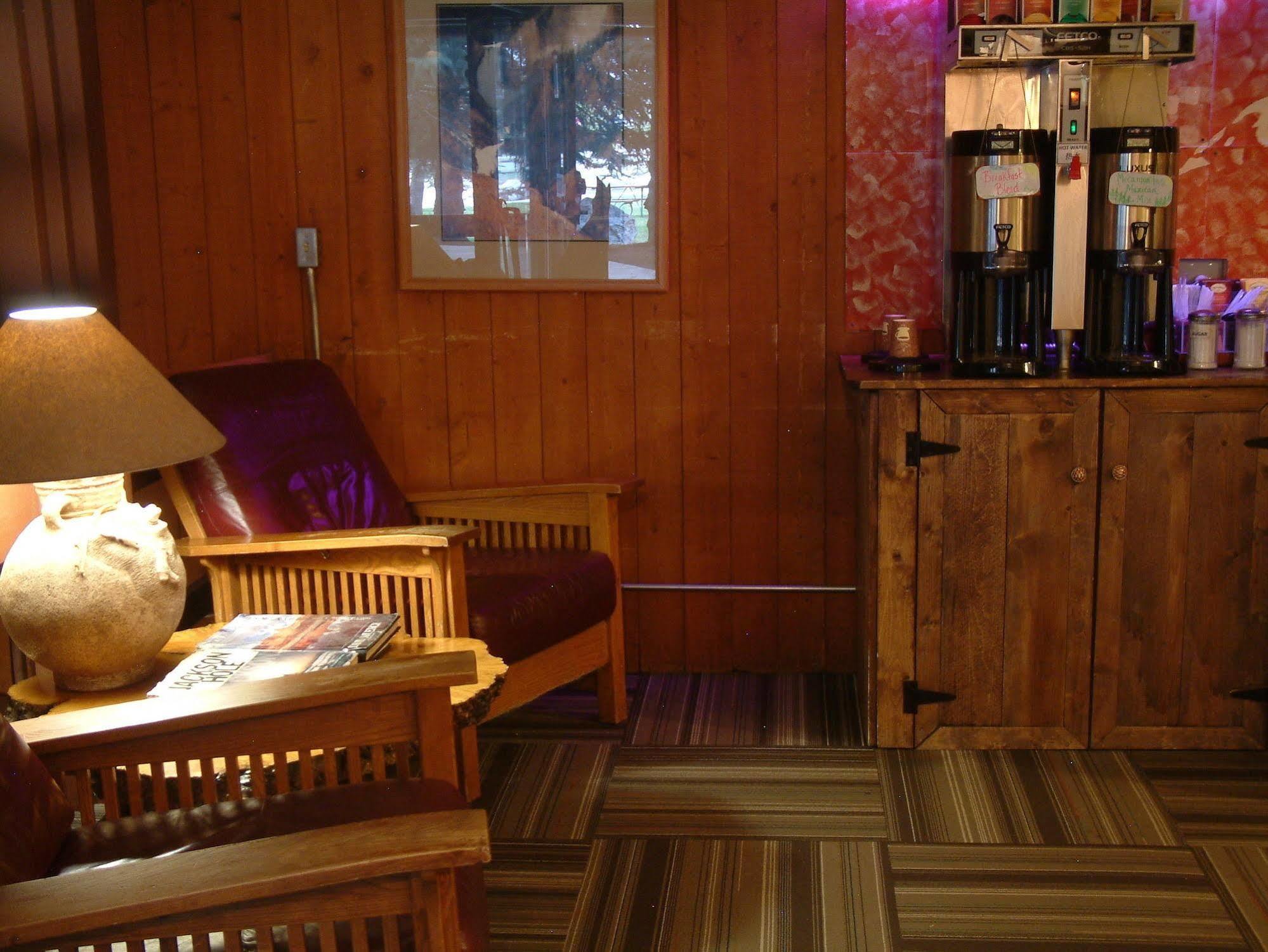 The Hostel Teton Village Exterior photo